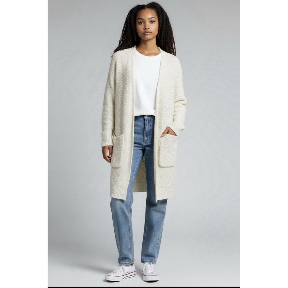 Wanna B Long Sleeve Popcorn Sweater Cardigan with Pockets‎ Medium Fluffy Cozy